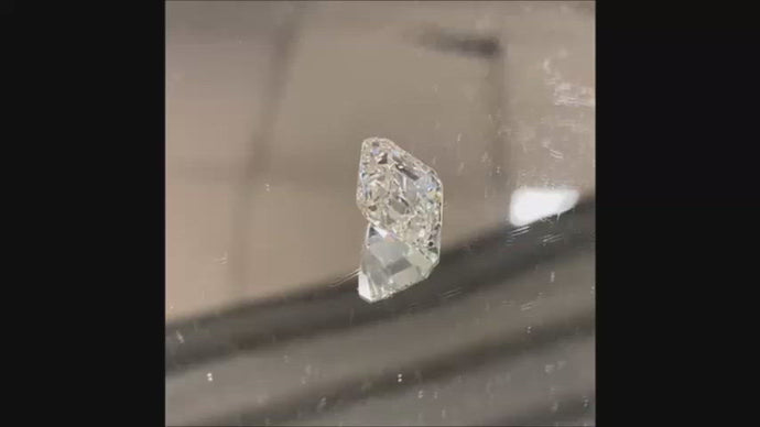 Asscher Cut Diamond 5.09 ct J VS1