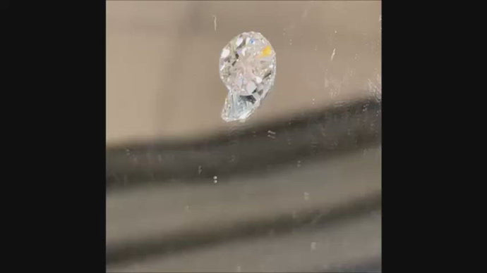 Oval Diamond 1.03 ct D VS1