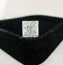 Load image into Gallery viewer, Princess Cut Diamond 1.52 ct E VS1
