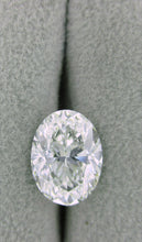 Load image into Gallery viewer, Oval Diamond 3.02 ct E VS2
