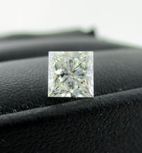 Load image into Gallery viewer, Princess Cut Diamond 1.05 ct K VS1
