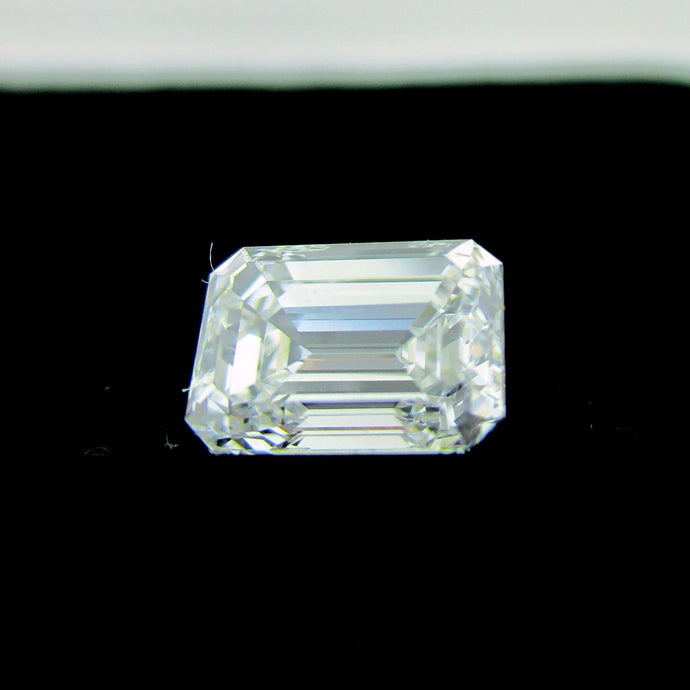 Emerald Cut Diamond 1.01 ct D VS1