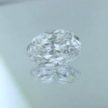 Load image into Gallery viewer, Oval Diamond 1.03 ct D VS1
