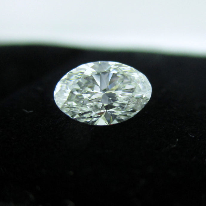 Oval Diamond 0.76 ct F VS1