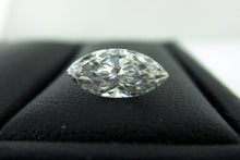 Load image into Gallery viewer, Marquise Diamond 0.90 ct F VS1
