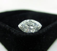 Load image into Gallery viewer, Marquise Diamond 0.90 ct F VS1
