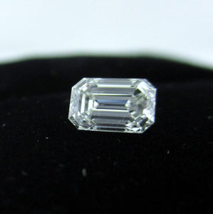 Emerald Cut Diamond 0.71 ct F VS1