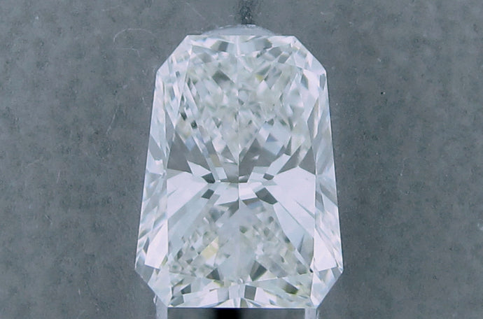 Shield Cut Diamond 2.01 ct H VS2