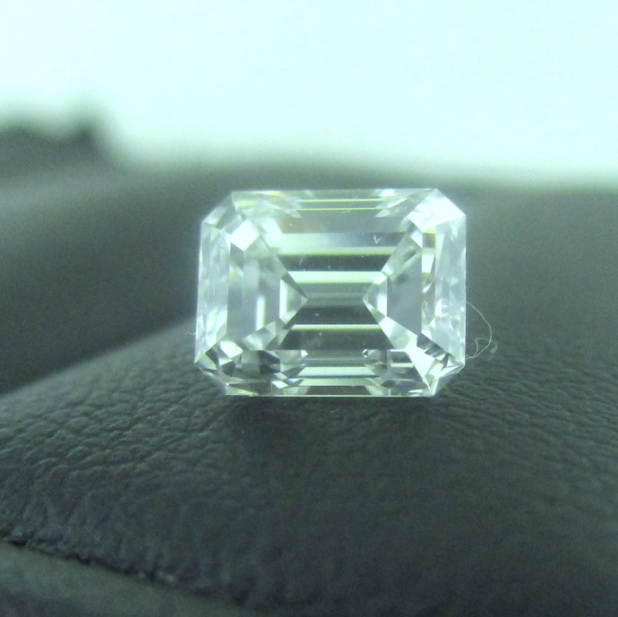 Emerald Cut Diamond 0.91 ct G SI1