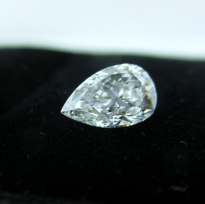 Pear Shape Diamond 0.71 ct D VS1