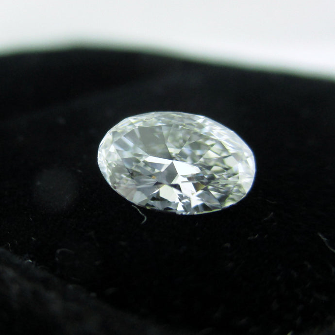 Oval Diamond 0.75 ct F VVS1