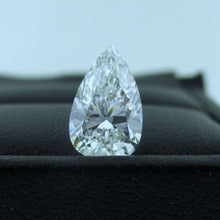 Load image into Gallery viewer, Pear Shape Diamond 2.01 ct D IF
