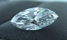 Load image into Gallery viewer, Marquise Diamond 0.99 ct E VS2
