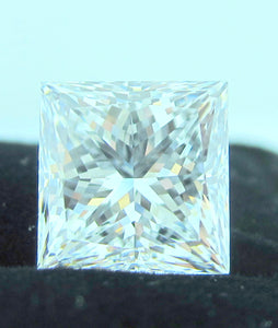 Princess Cut Diamond 3.04 ct D VS1