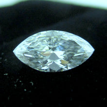 Load image into Gallery viewer, Marquise Diamond 0.91 ct E SI1
