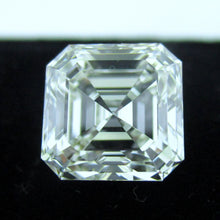 Load image into Gallery viewer, Asscher Cut Diamond 5.01 ct H VVS2
