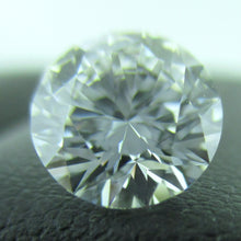 Load image into Gallery viewer, Round Brilliant Diamond 1.63 ct E VVS2
