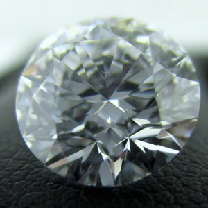 Round Brilliant Diamond 2.01 ct D VS1