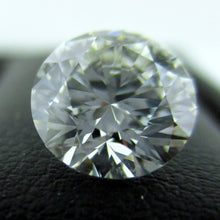 Load image into Gallery viewer, Round Brilliant Diamond 1.62 ct G VS1
