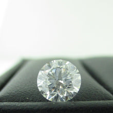 Load image into Gallery viewer, Round Brilliant Diamond 1.19 ct E VVS2
