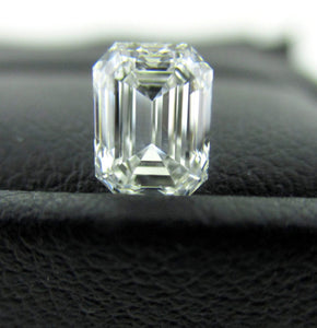 Emerald Cut Diamond 0.90 ct H VVS2