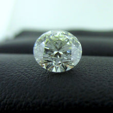 Load image into Gallery viewer, Round Brilliant Diamond 1.37 ct K VVS2
