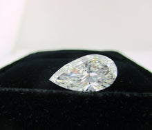 Load image into Gallery viewer, Pear Shape Diamond 4.05 ct E VS2
