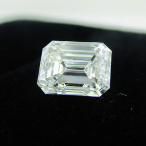 Emerald Cut Diamond 1.00 ct E VVS2