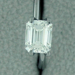 Emerald Cut Diamond 1.06 ct E VVS2