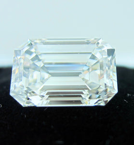 Emerald Cut Diamond 3.02 ct H VVS2