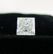 Load image into Gallery viewer, Princess Cut Diamond 1.62 ct G VVS2
