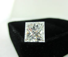 Load image into Gallery viewer, Princess Cut Diamond 3.01 ct F VS1
