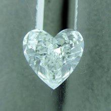 Load image into Gallery viewer, Heart Shape Diamond 1.72 ct D SI1
