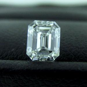 Emerald Cut Diamond 0.70 ct D VVS1