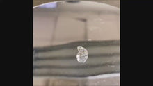 Load and play video in Gallery viewer, Round Brilliant Diamond 1.58 ct F VS1
