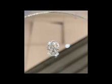 Load and play video in Gallery viewer, Round Brilliant Diamond 1.62 ct G VS1
