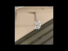 Load and play video in Gallery viewer, Round Brilliant Diamond 1.40 ct E VVS2
