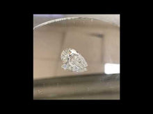 Load and play video in Gallery viewer, Pear Shape Diamond 4.01 ct E VS1
